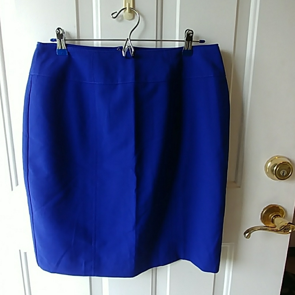 Pencil skirt